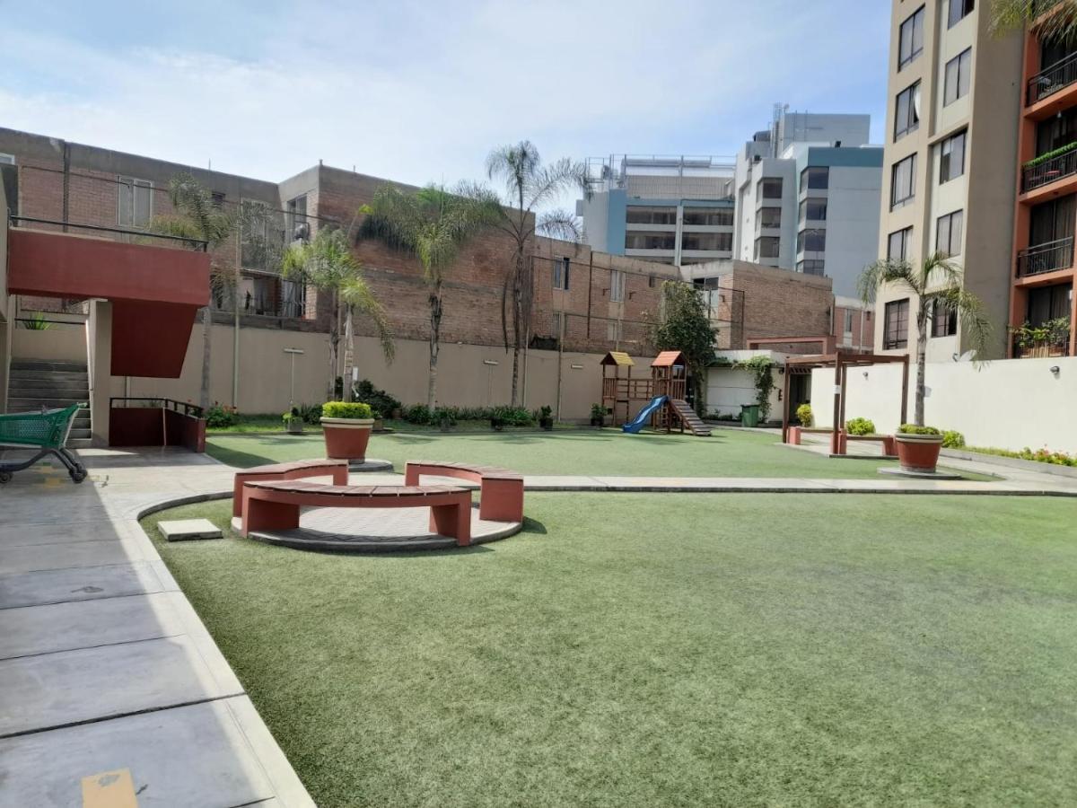 Departamento Completo Surquillo/Miraflores Lima Exterior photo